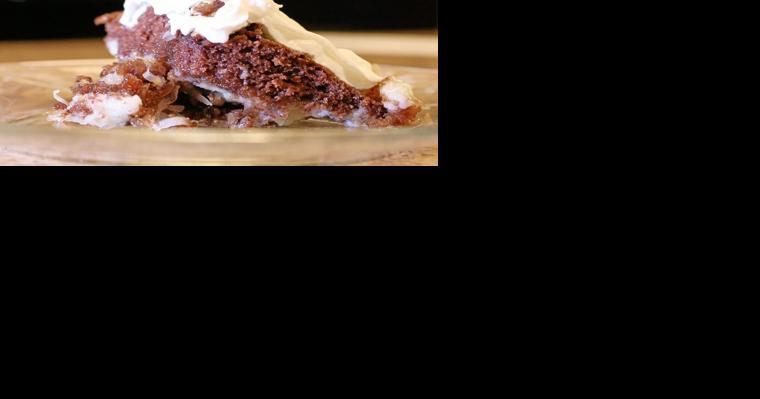 Gooey, chocolate Earthquake Cake recipe is a favorite - Vimarsana News