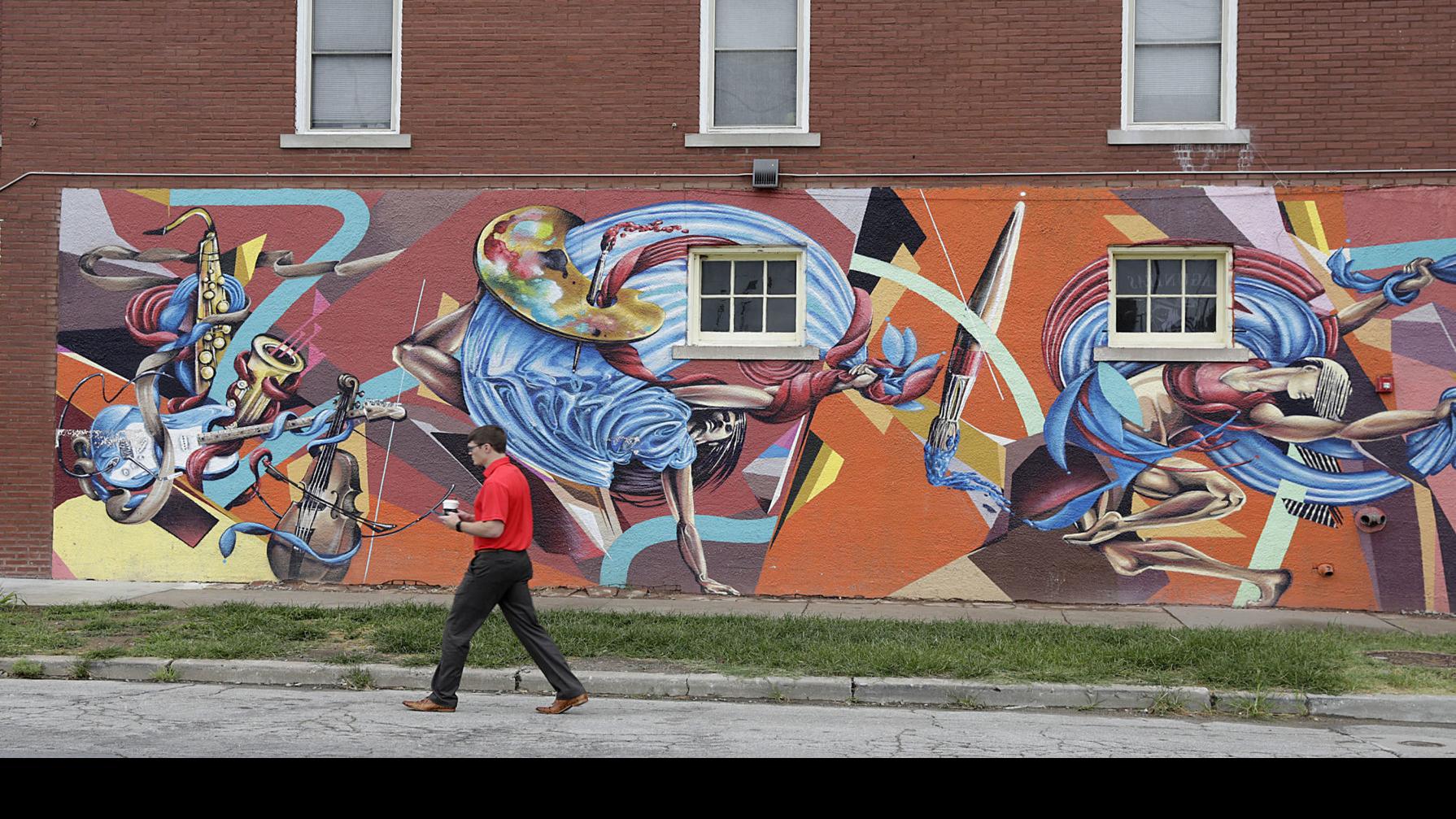 Outdoor Art Transforms Downtown Tulsa Take Our Walking Tour To See For Yourself Entertainment Tulsaworld Com