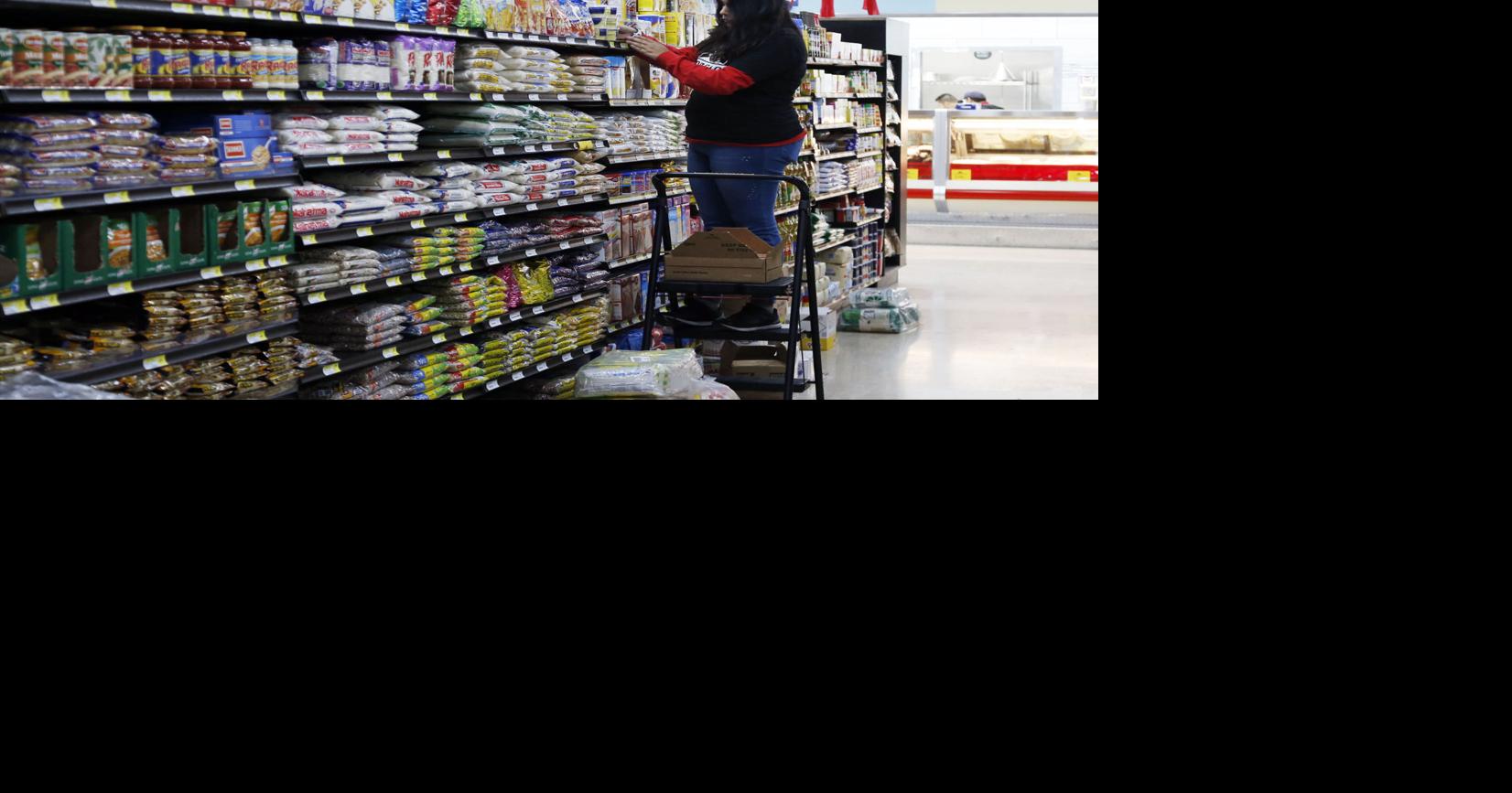 Supermercado Morelos celebrates new store in north Tulsa