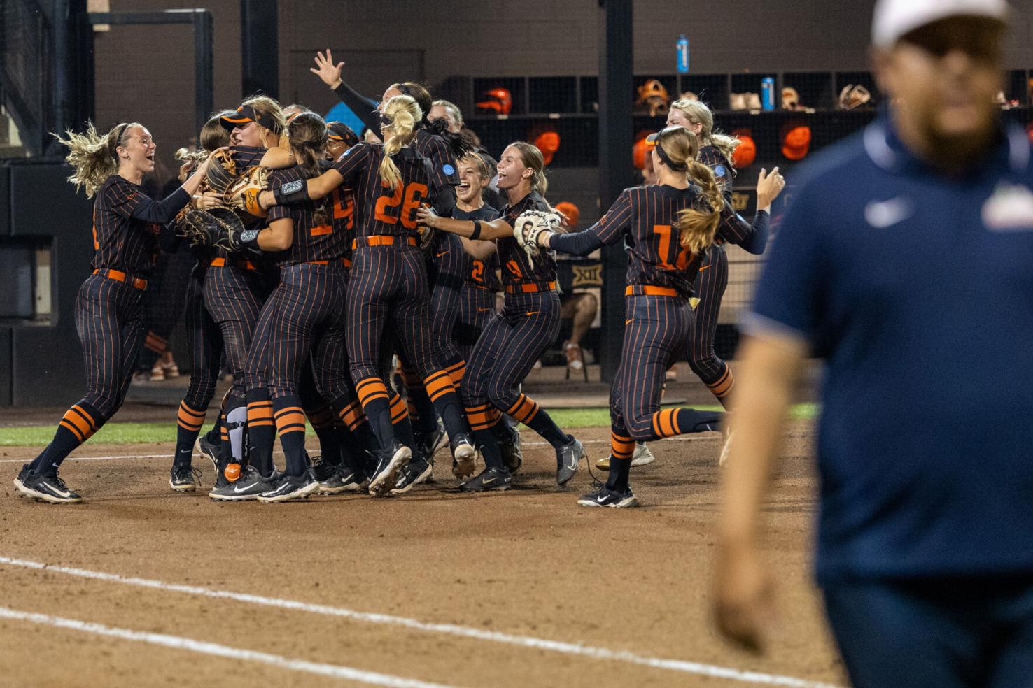 Oklahoma State softball wins Super Regional; WCWSbound