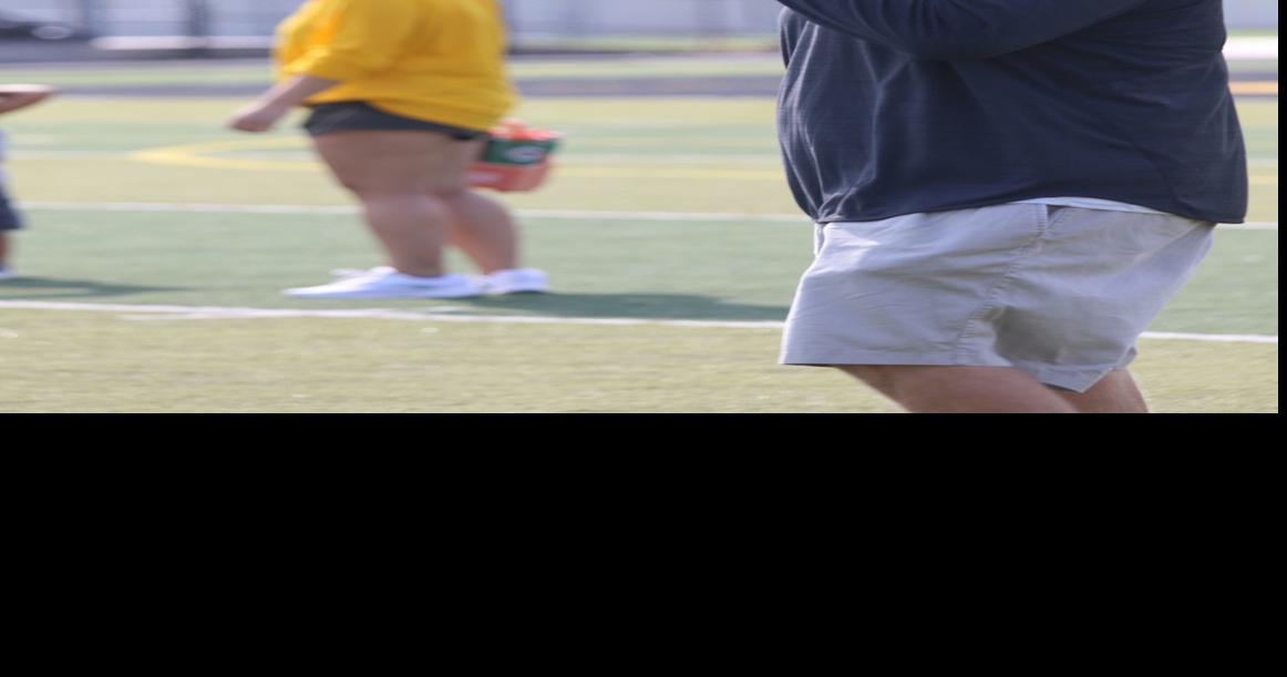 High schools Bruins join Sandites in support for Sand Springs coach