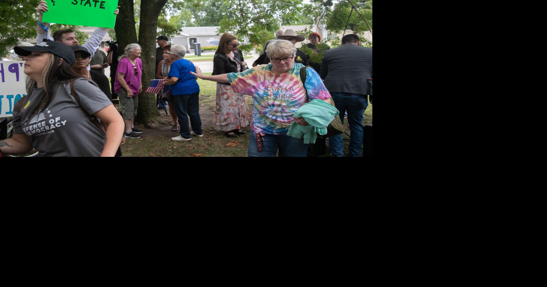 Ginnie Graham column: Politicians’ claims that parents are upset with public schools aren’t backed up by polling