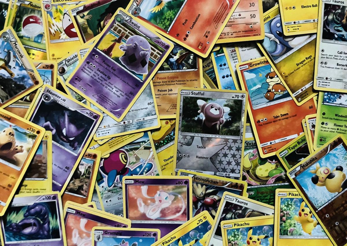 pokemon card trade shows Sports Display Case Show Table Top Case for Trading Card TCG Tradezone
