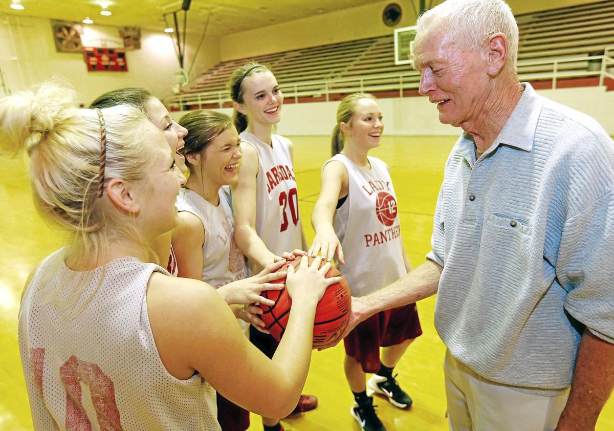 High Schools Legendary Barnsdall Coach Joe Gilbert Dies Ok