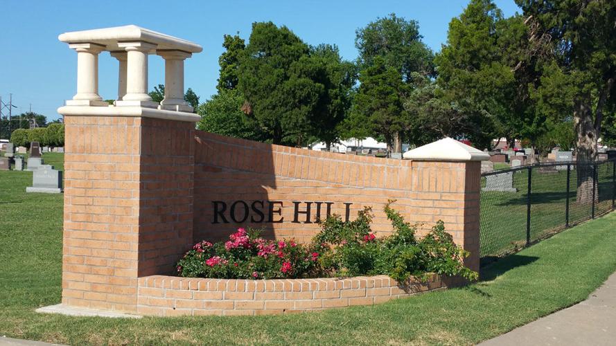 Retired parents 3 reasons funeral preplanning is a good idea for you