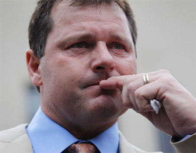 Roger Clemens signs deal with independent team