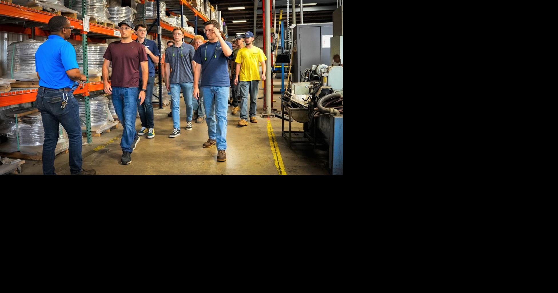 co working to redefine 'college' internships with a variety of programs