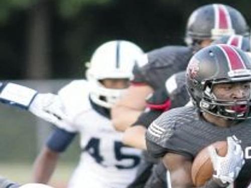 Casady Cruises Past Holland Hall 33 7 Ok Preps Extra