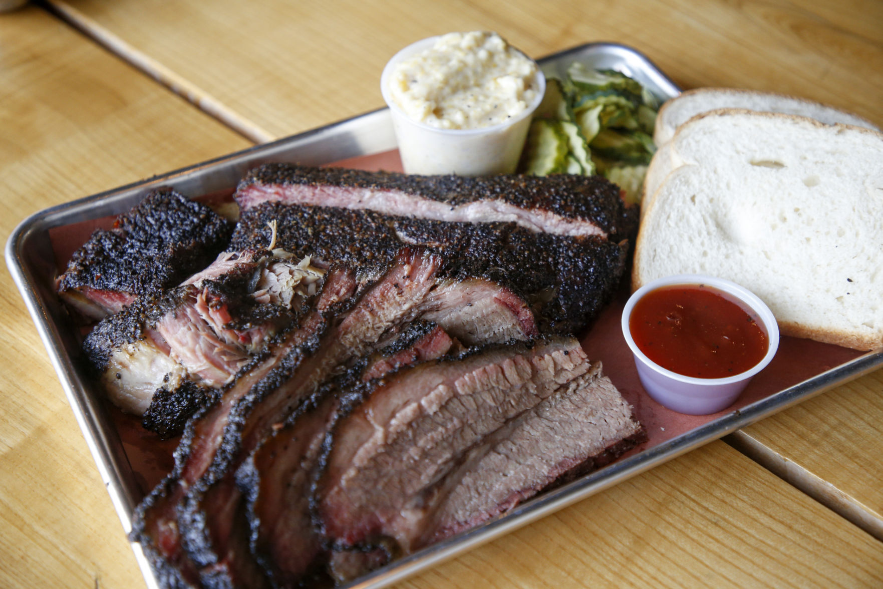 barbecue restaurants open near me