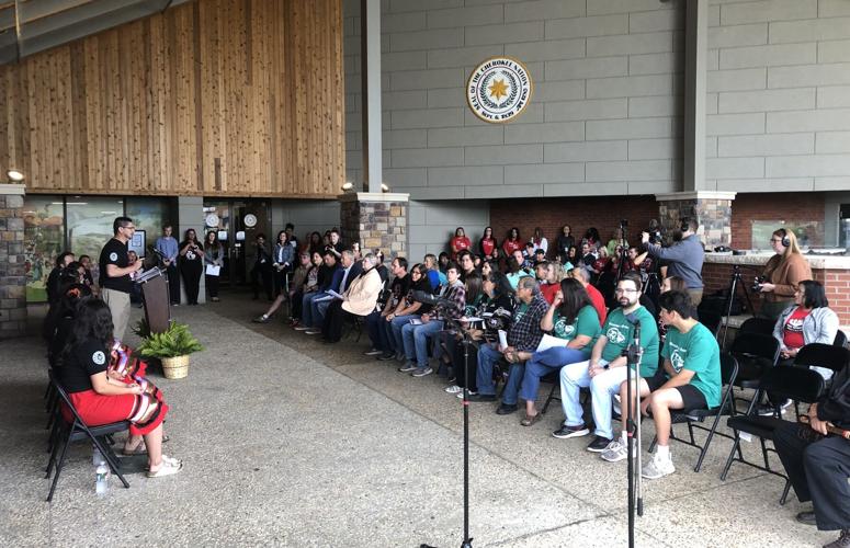 Trail of Tears revisited Historymaking team of female cyclists taking