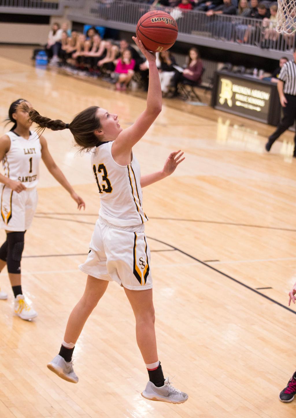 Girls Basketball Sandites Junior Holly Kersgieter Commits To Ku