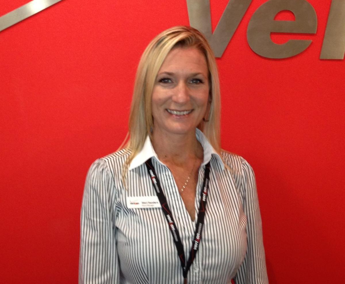 Shirl Sanders, Verizon Wireless