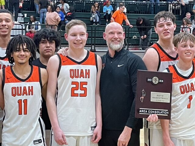 Underrated Tahlequah repels Hale rally reaches 5A boys state