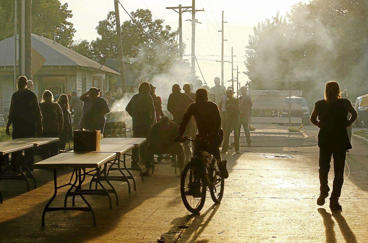 Night Light Tulsa addresses needs, brings help to I244 bridge Local