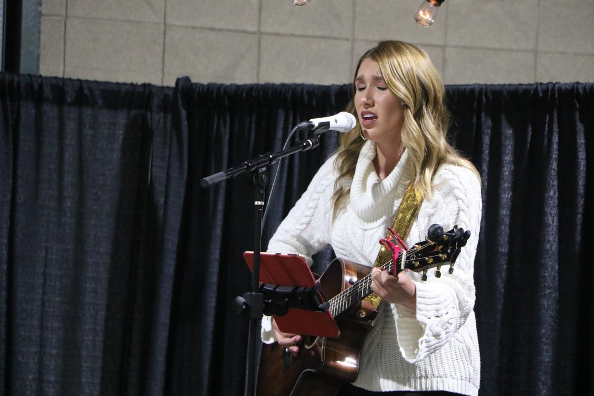 Off Stage Performance Gracee Shriver Stays Active With Her Music During Quarantine News Tulsaworld Com