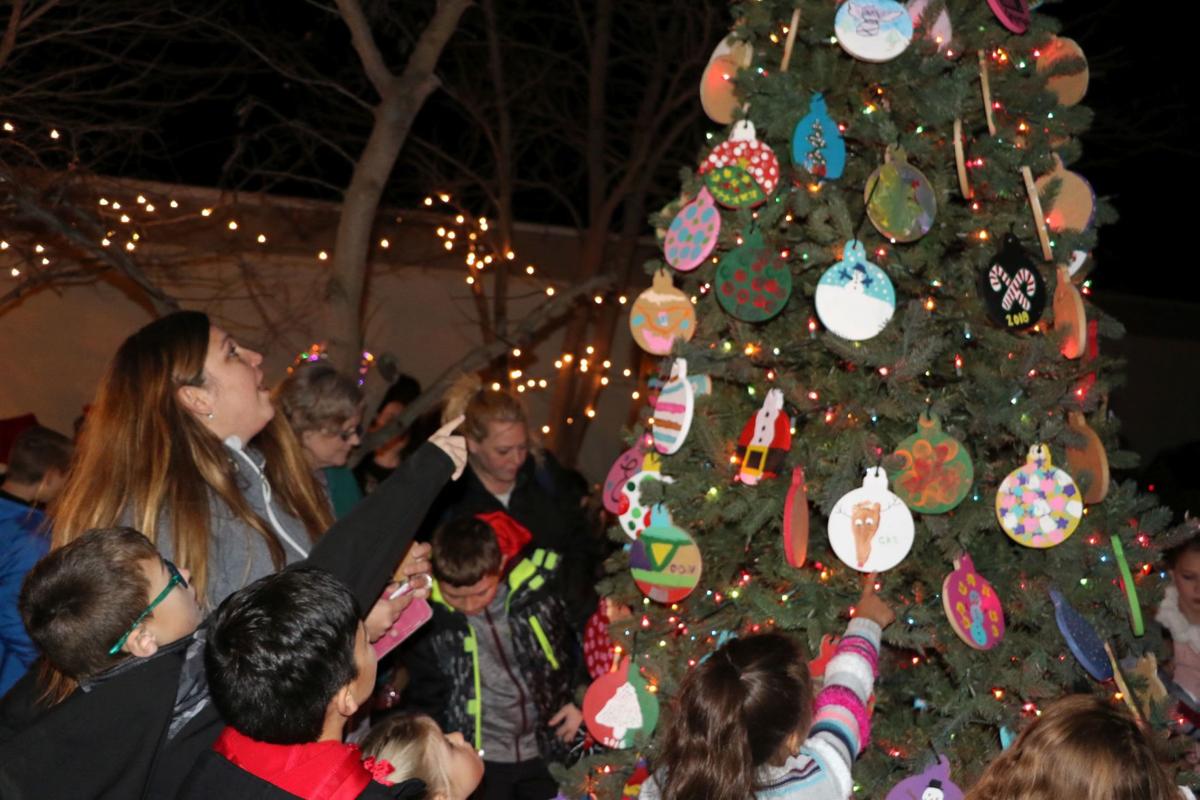 Christmas In Coweta 2022 Application Coweta Community Christmas Tree Applications Open Nov. 1 | News |  Tulsaworld.com