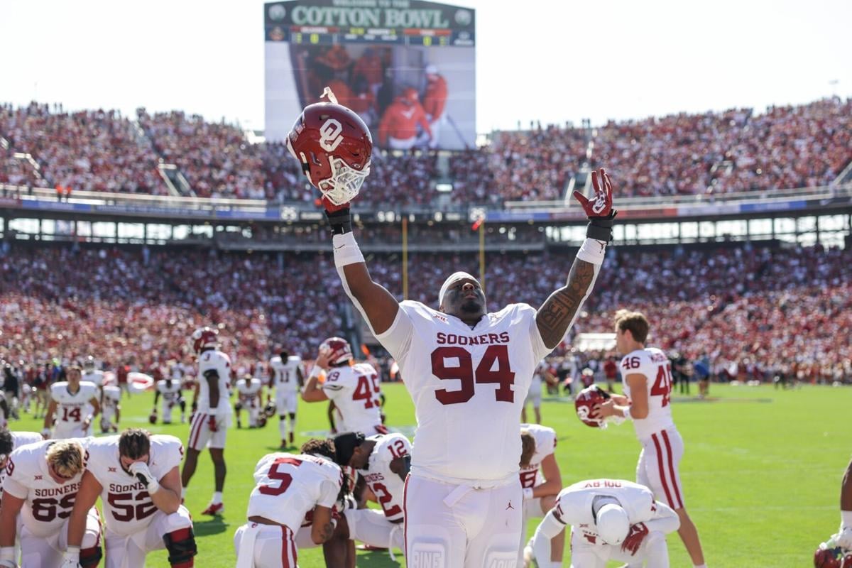 Oklahoma, Texas to wear gold-accented jerseys for Red River Rivalry -  Sports Illustrated