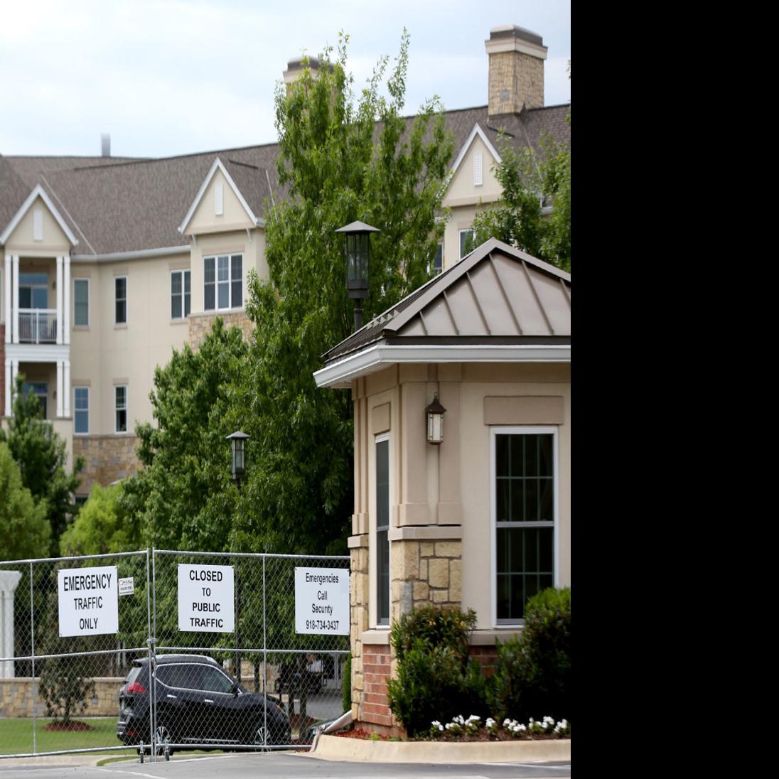 Under A Bigger Threat From Covid 19 Tulsa Nursing Homes And Retirement Centers Remain Under Tight Restrictions Local News Tulsaworld Com
