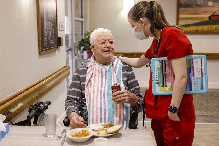 How glass toasters could help keep older people out of nursing homes for  longer - ABC News