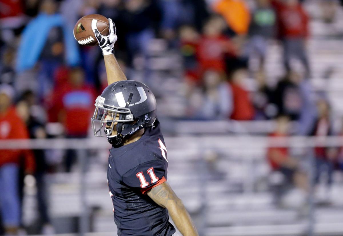 High school football Class 6AI semifinal: No. 1 Jenks vs ...