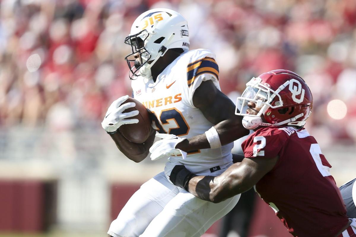 OU's Adrian Peterson has his sights set on big numbers  News, Sports, Jobs  - Lawrence Journal-World: news, information, headlines and events in  Lawrence, Kansas