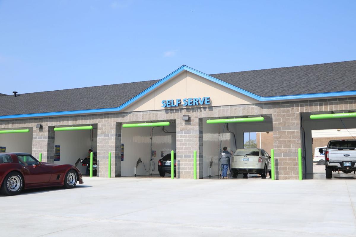 Iq Car Wash Marks Grand Opening News Tulsaworld Com