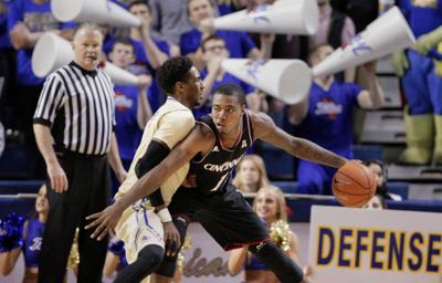 Bearcats An Ncaa Lock After Tulsa Win Espn S Lunardi Says