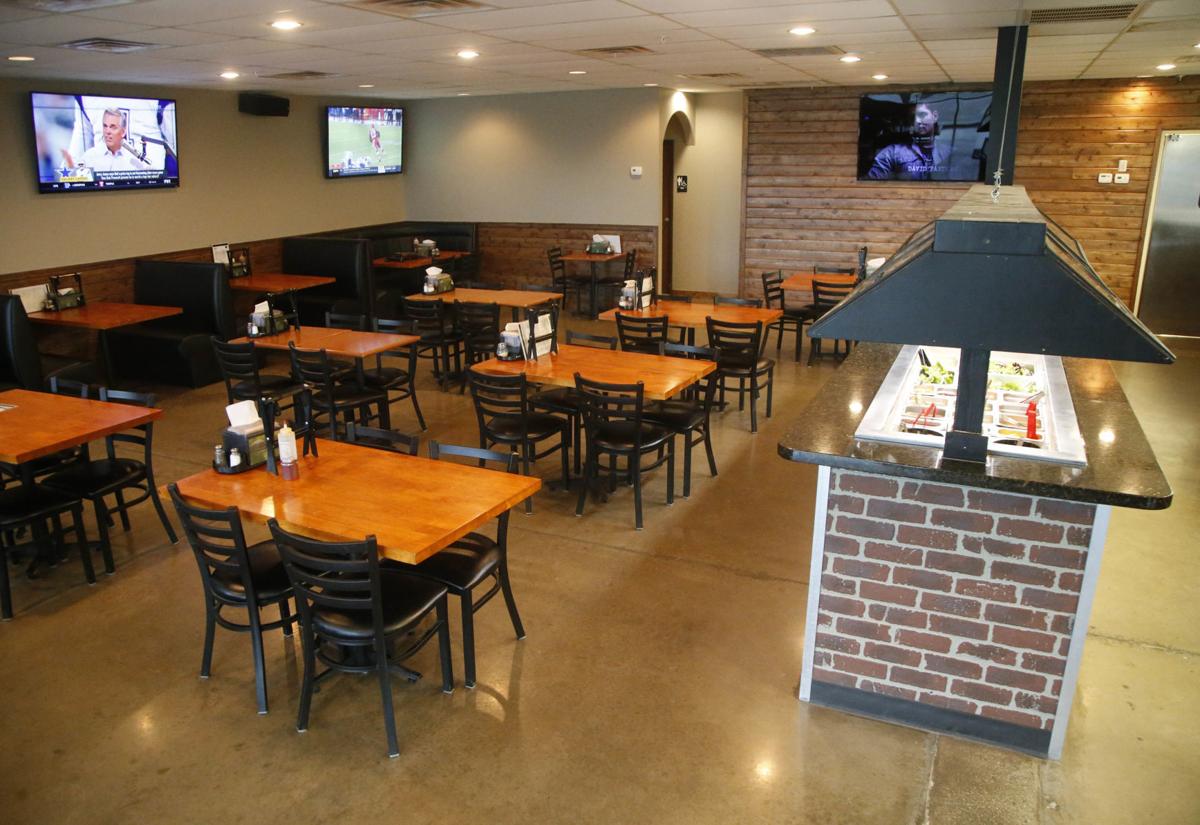 Review Pizzas get superhero treatment at Zoie's Pizzeria in Broken