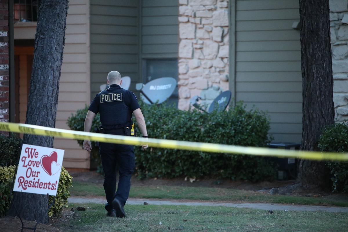 Two people wounded in shooting at east Tulsa apartment