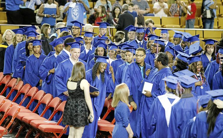 Photo Gallery: Memorial High School Graduation | Archive | Tulsaworld.com