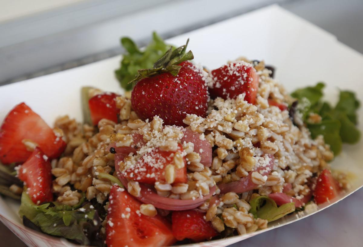The Whit Food Truck Offers Elevated Bar Fare In The Kendall Whittier District Dining Tulsaworld Com