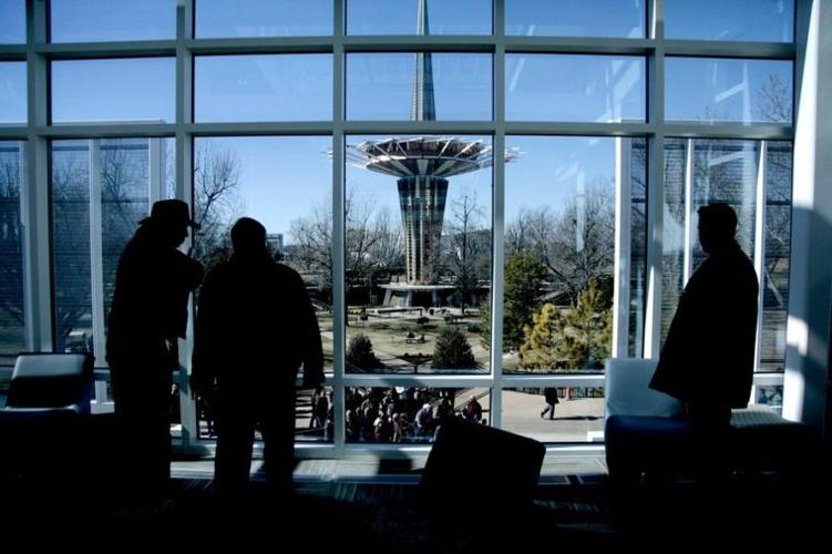 ORU dedicates Armand Hammer AlumniStudent Center