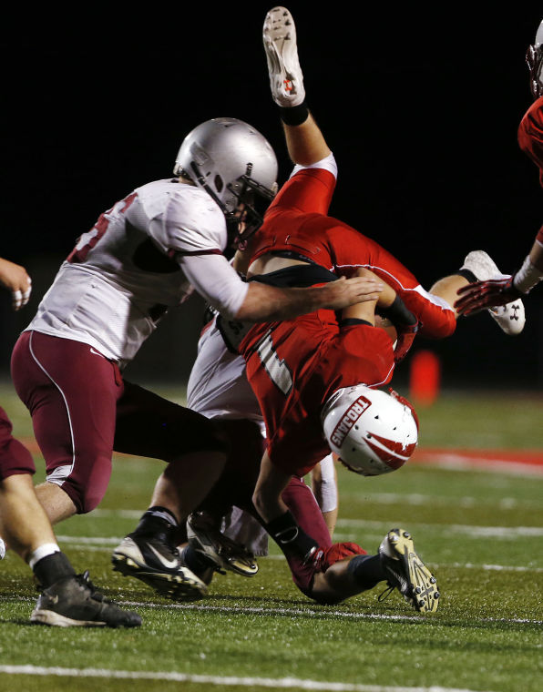Kiefer beats Barnsdall in highscoring battle Football Photos