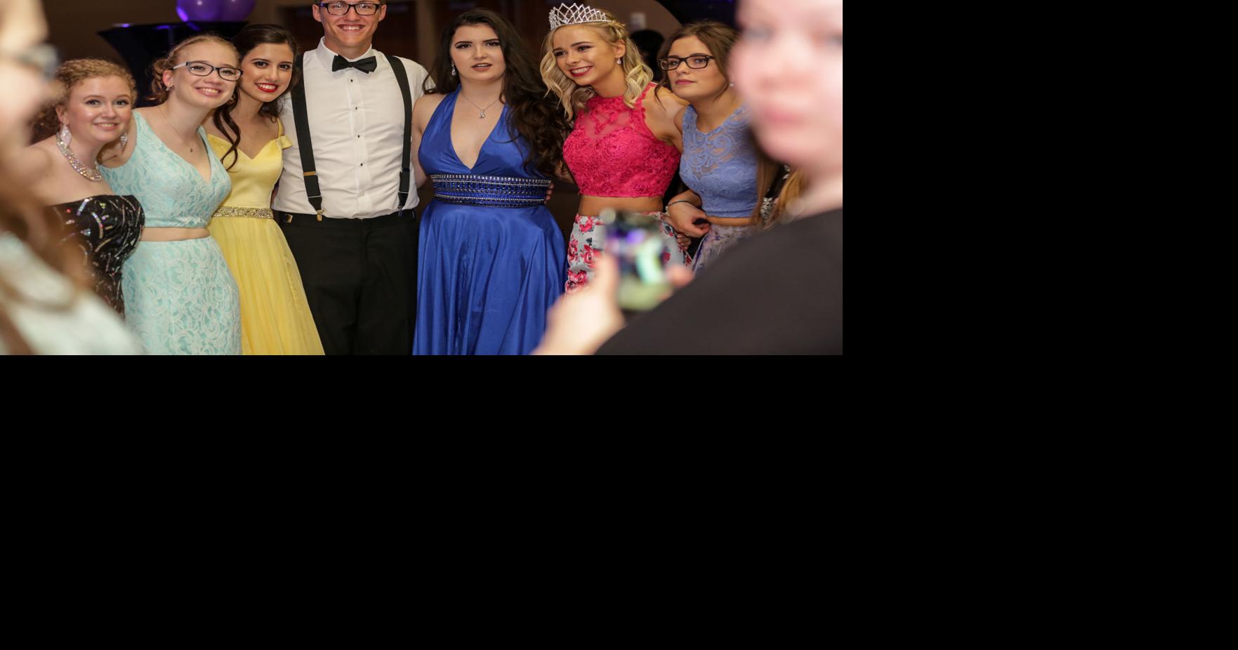 Photo Gallery Glenpool High School prom