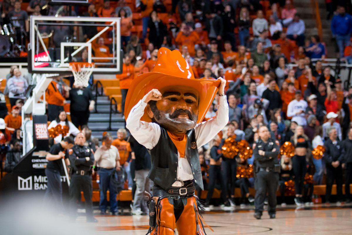 Photo gallery: OSU vs. Kansas men's college basketball | Photo Galleries | tulsaworld.com