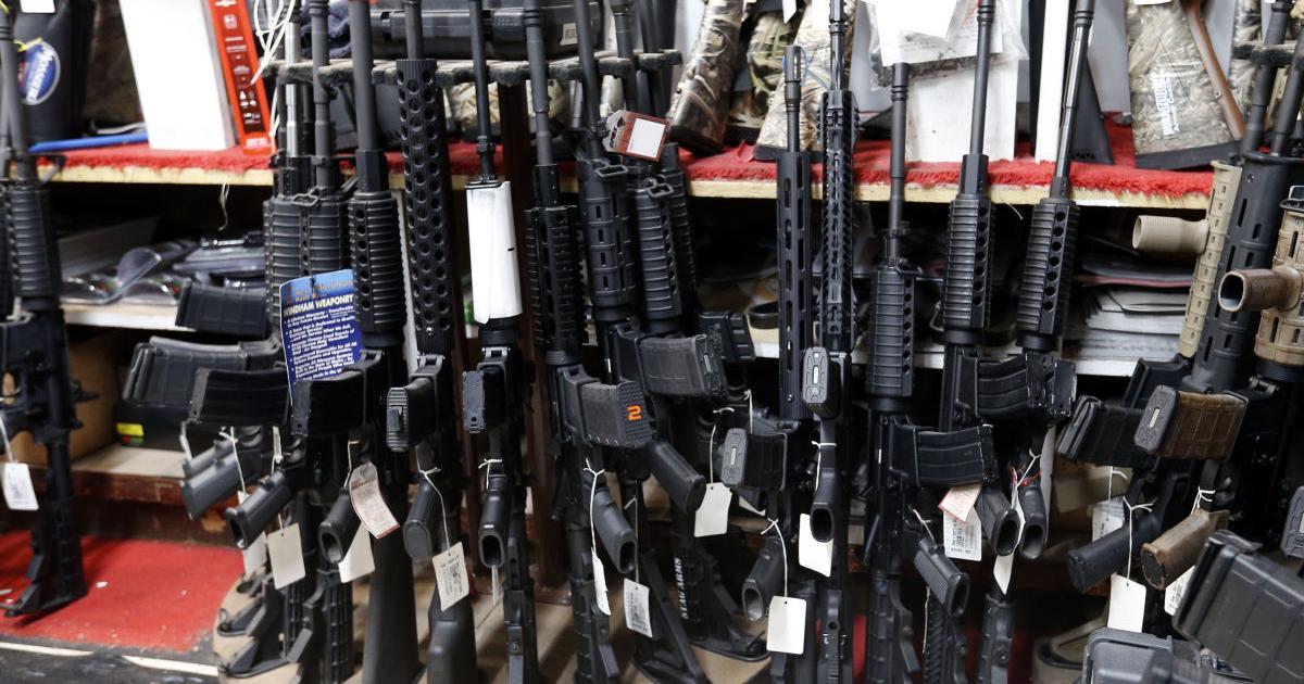 Pass federal assault weapons ban: Opinion