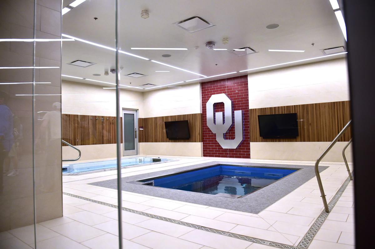 Ou Football Inside Ou S Renovated Team Complex