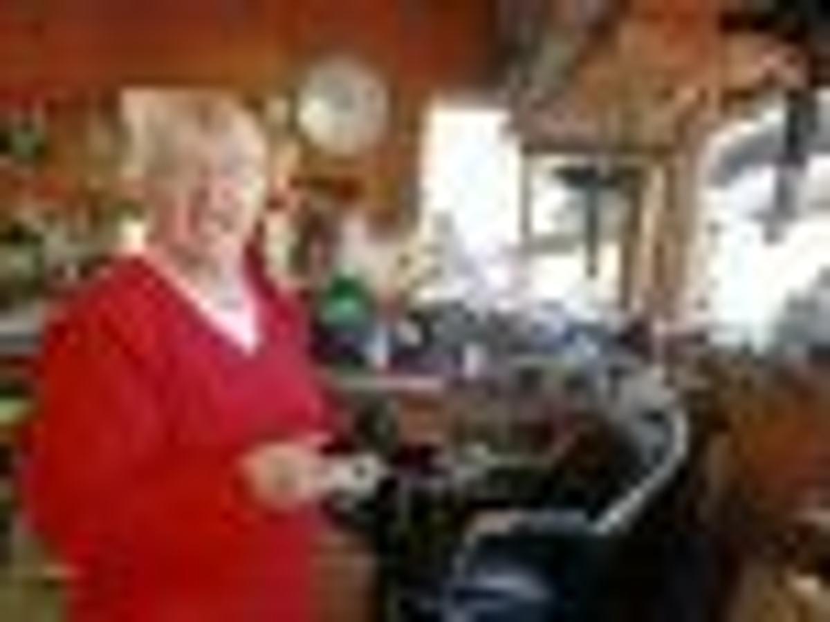 Kelly Bostian Sapulpa Gun Range Is Ready For Annual Influx Of Deer Hunters Sports News Tulsaworld Com