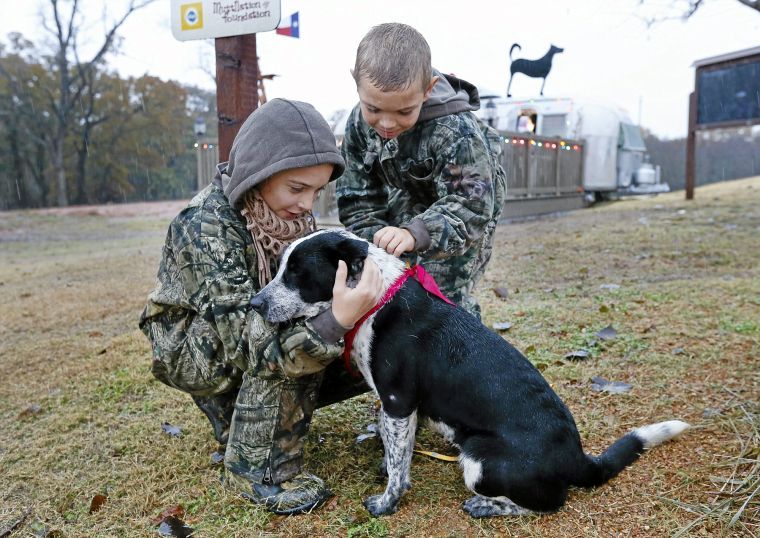 Miranda Lambert's animal shelter in Tishomingo dedicated