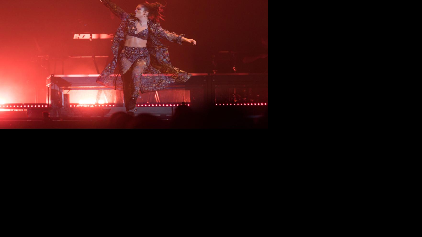 Review Lorde Brings Her Melodrama Tour To The Bok Center Music Tulsaworld Com