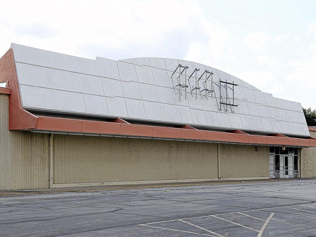 Vacated Kmart Being Divided Into Two Stores Hobby Lobby And Mardel Business News Tulsaworld Com