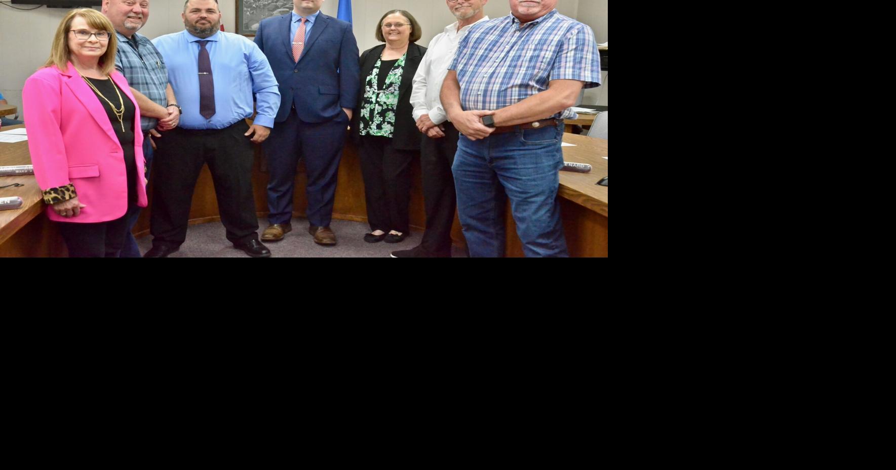 Wagoner's newly elected city officials sworn in