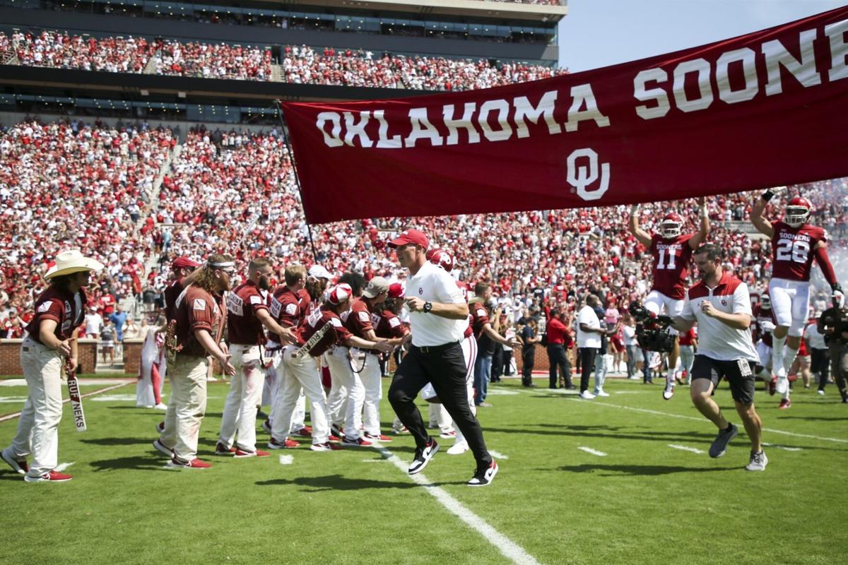 Oklahoma Football: Dillon Gabriel No. 8 in PFF's top 50 QB's for 2022