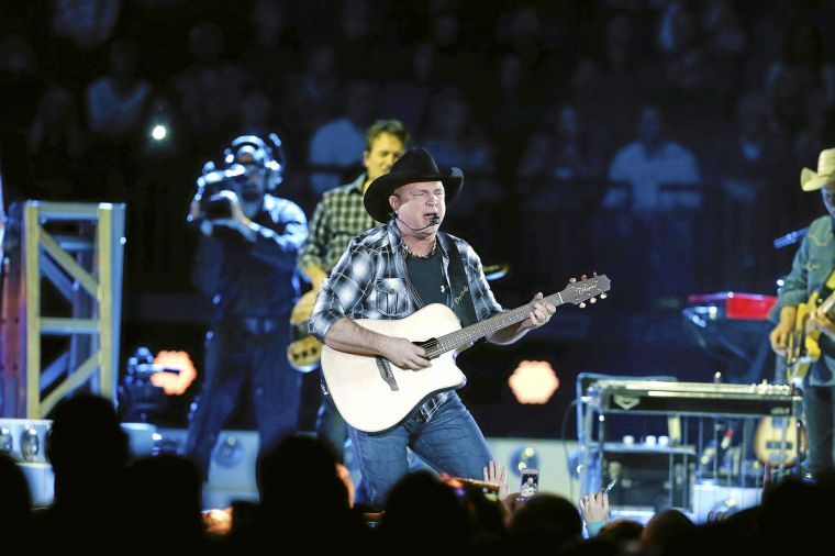 Photo gallery: See Garth Brooks' first BOK concert | Slideshows ...