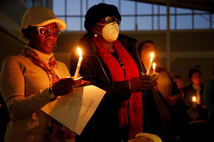 Memorial Service Candlelight Vigil (copy)