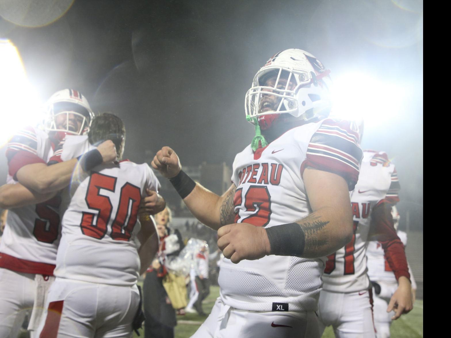 High School Football Week 13 Poteau S Defense Stymies Wagoner 7