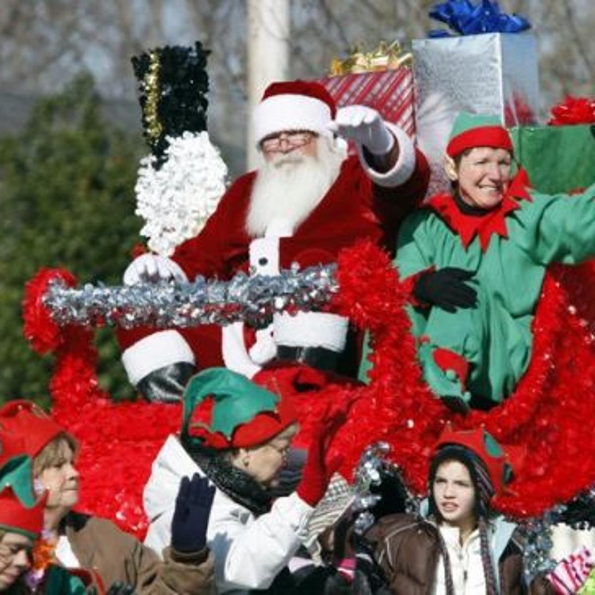 Inhofe Gets Warm Welcome At Ba S Christmas Parade Local News Tulsaworld Com Pawhuska Christmas Parade 2021