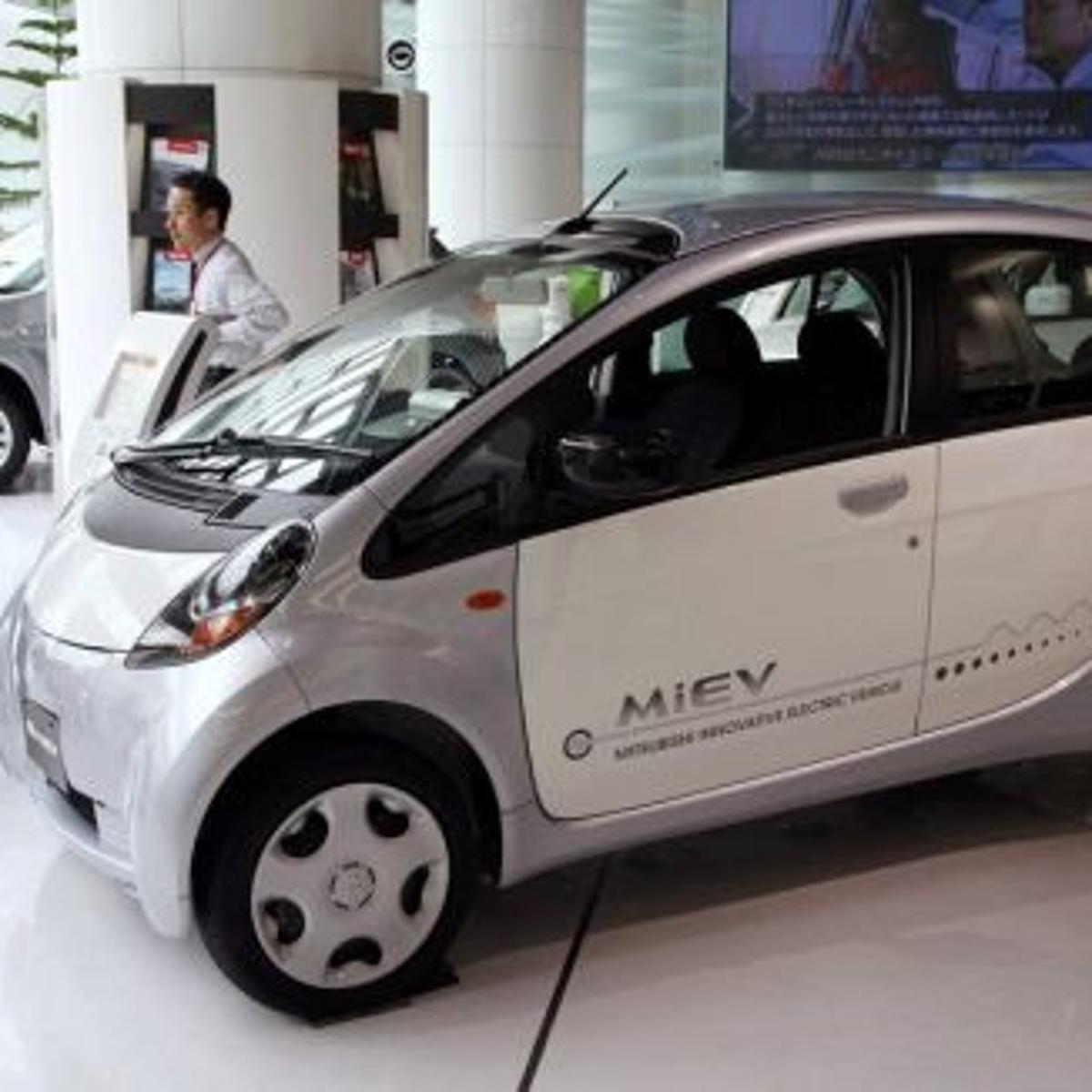 10 Cheapest Cars To Own And Operate Cost About 40 Cents Per Mile Business News Tulsaworld Com 10 Cheapest Cars To Own And Operate Cost About 40 Cents Per Mile Business News Tulsaworld Com