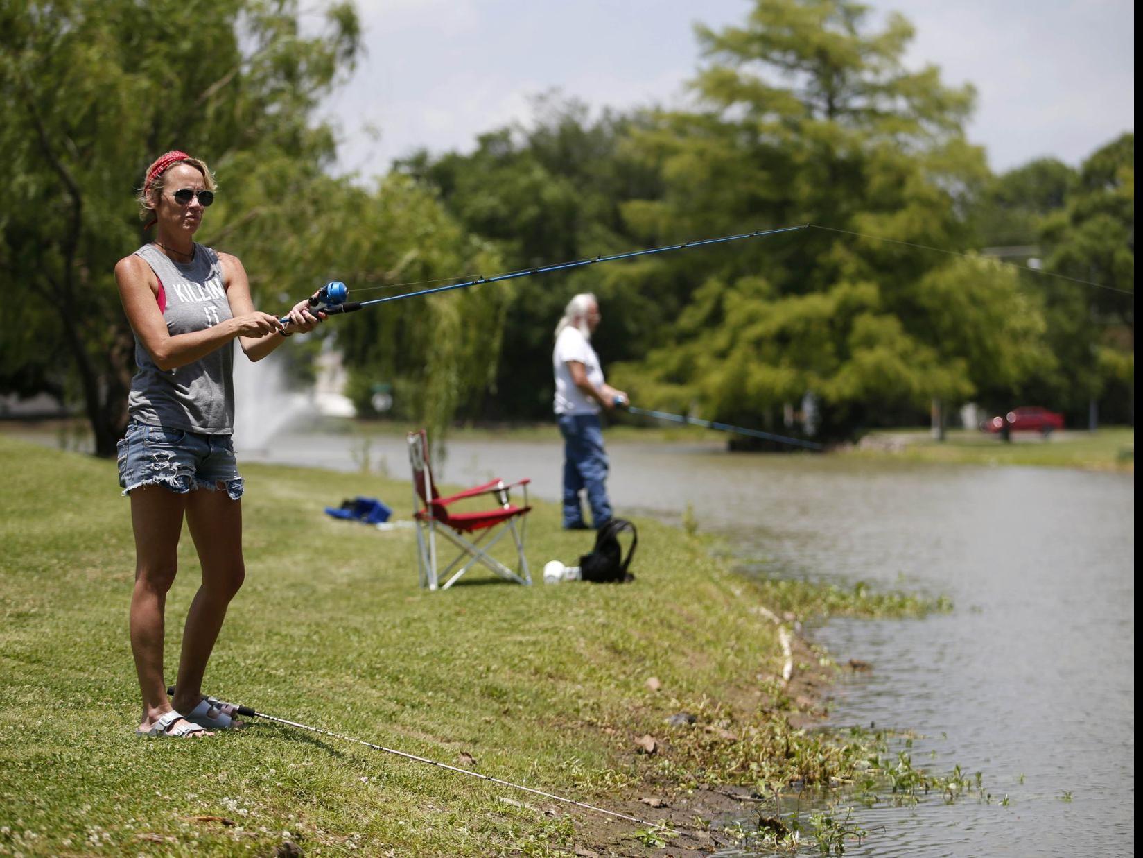 Take Someone With You Wildlife Dept Says Free Fishing Days Offers Anglers To Share A Bright Spot With Newcomers Local News Tulsaworld Com Broken arrow driving:suitable, running:suitable, cycling:suitable. wildlife dept says free fishing