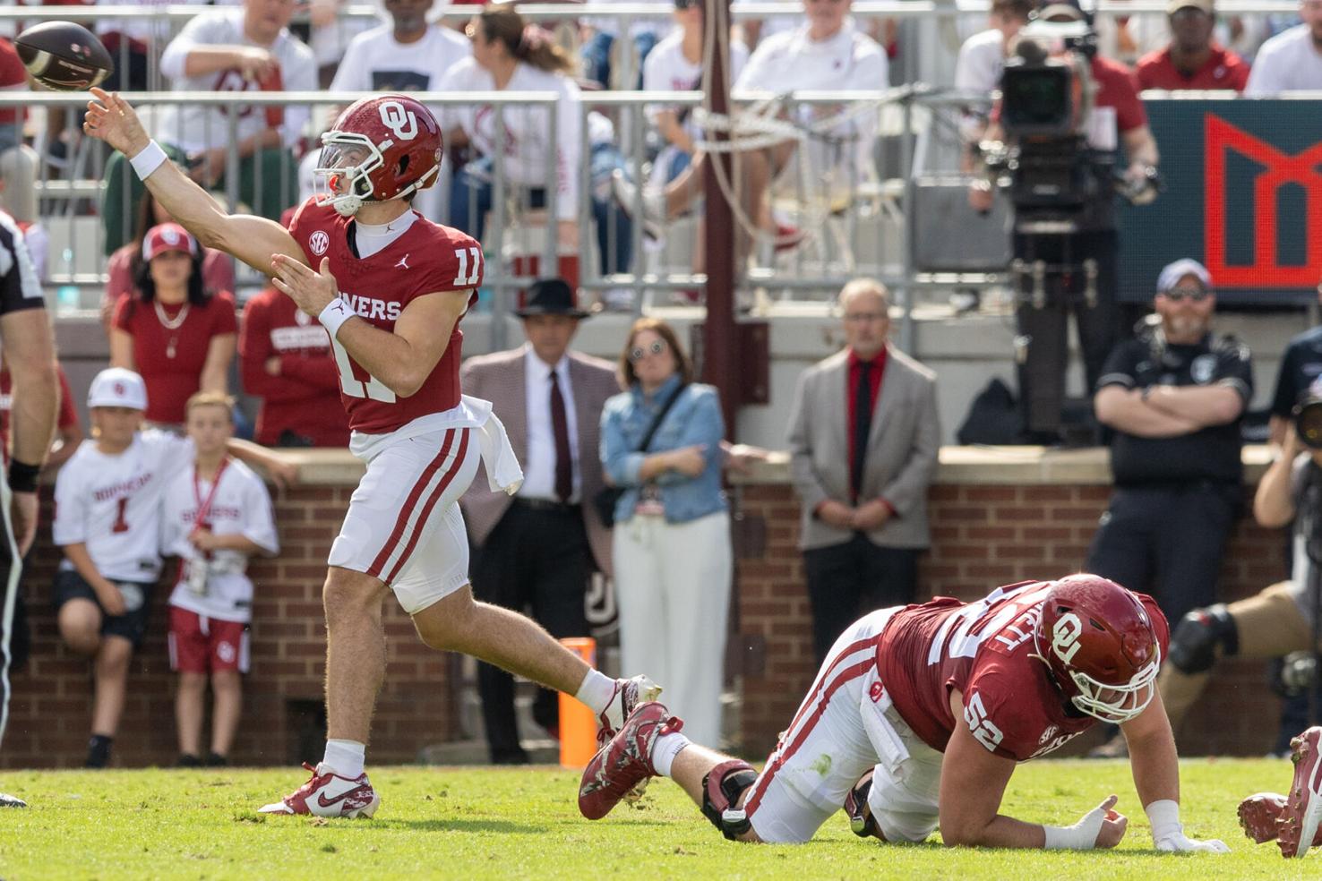 Photos Oklahoma loses game against South Carolina